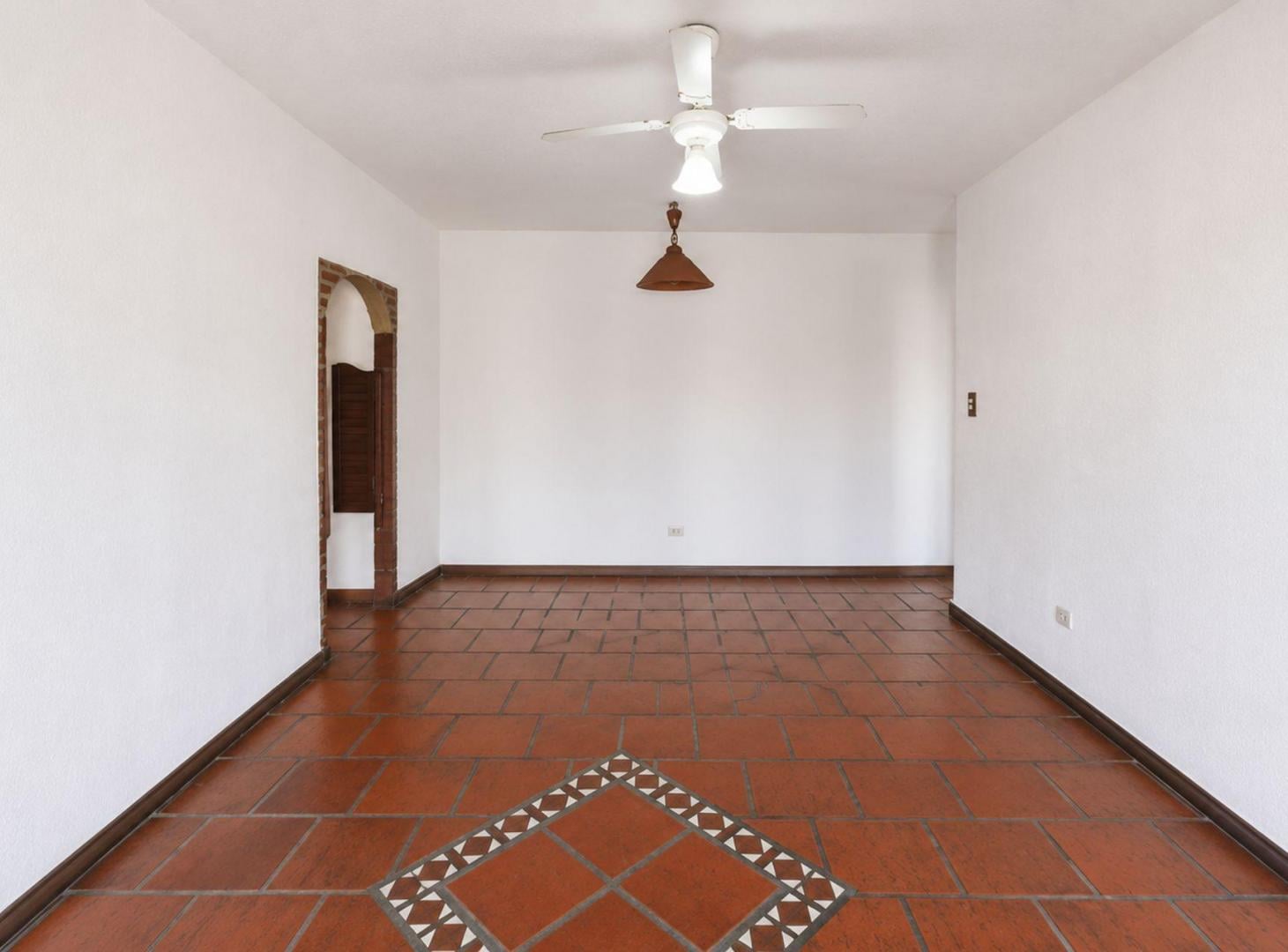 Foto de Departamento 4 ambientes con balcón en Alquiler, imagen 3