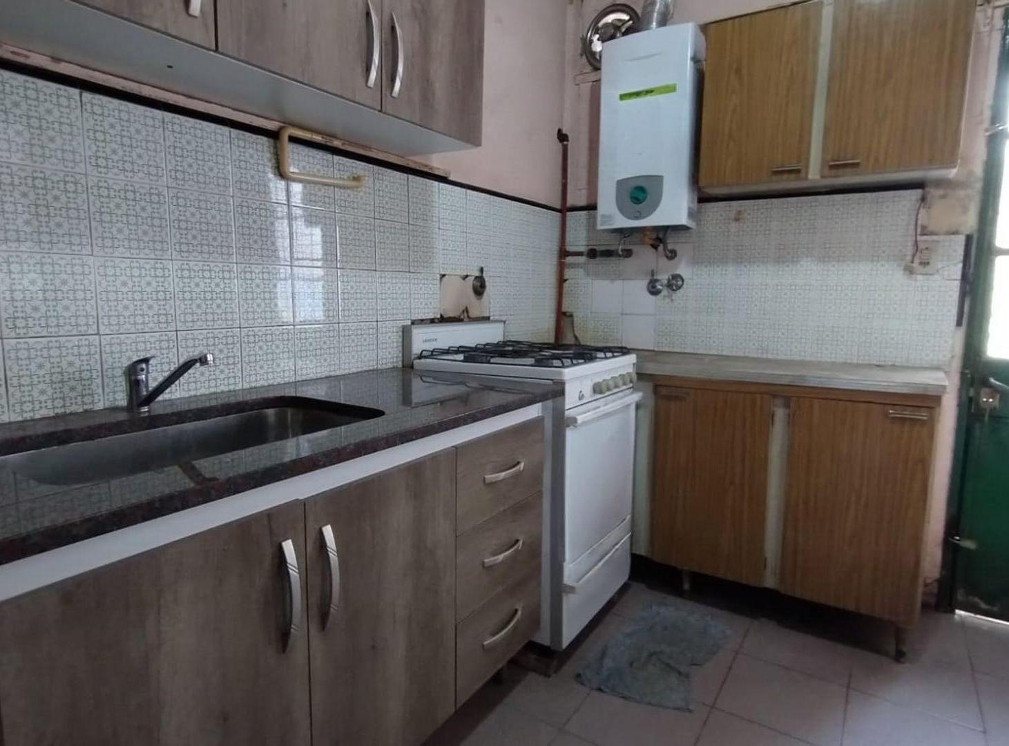 Foto de Venta casa 3 ambientes jardín y garaje en Dock Sud, imagen 2