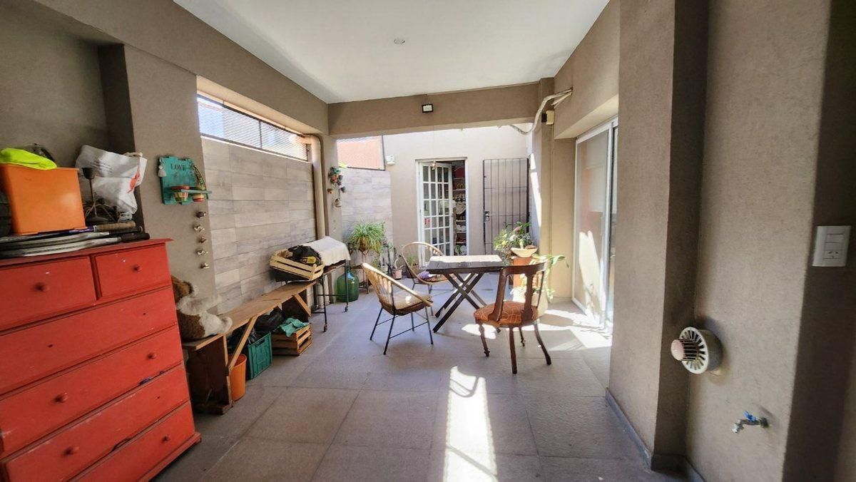 Foto de VENTA PH 2AMB COCHERA PATIO DON BOSCO QUILMES, imagen 3
