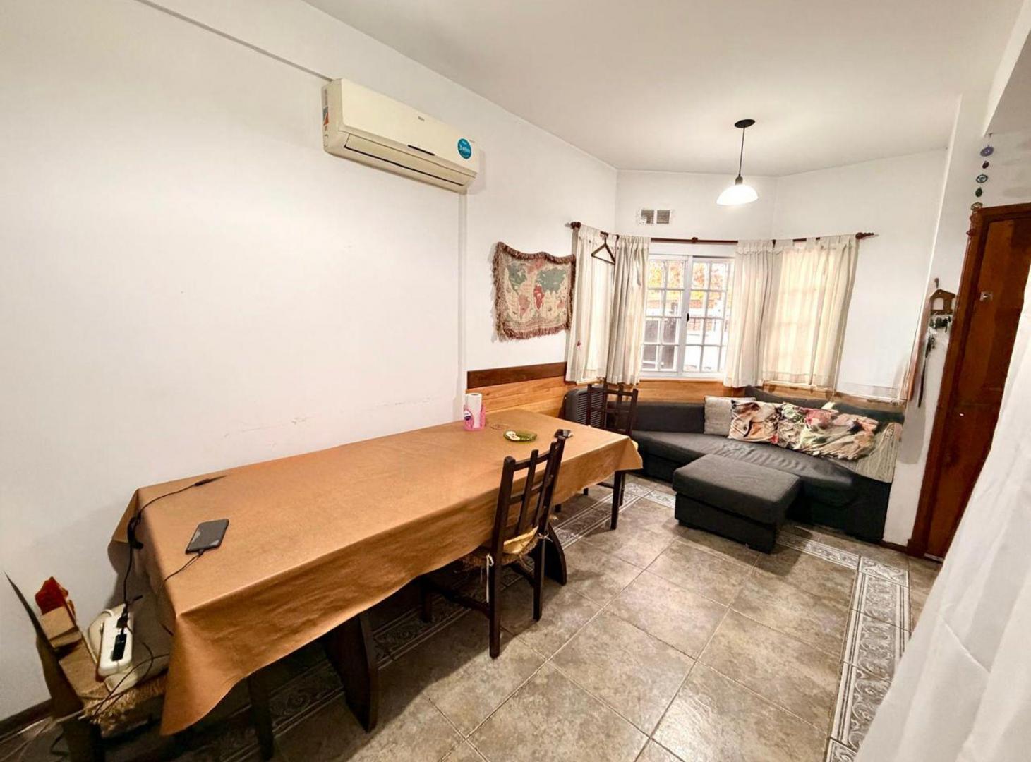 Foto de VENTA DUPLEX 3 AMBIENTES EN QUILMES., imagen 1