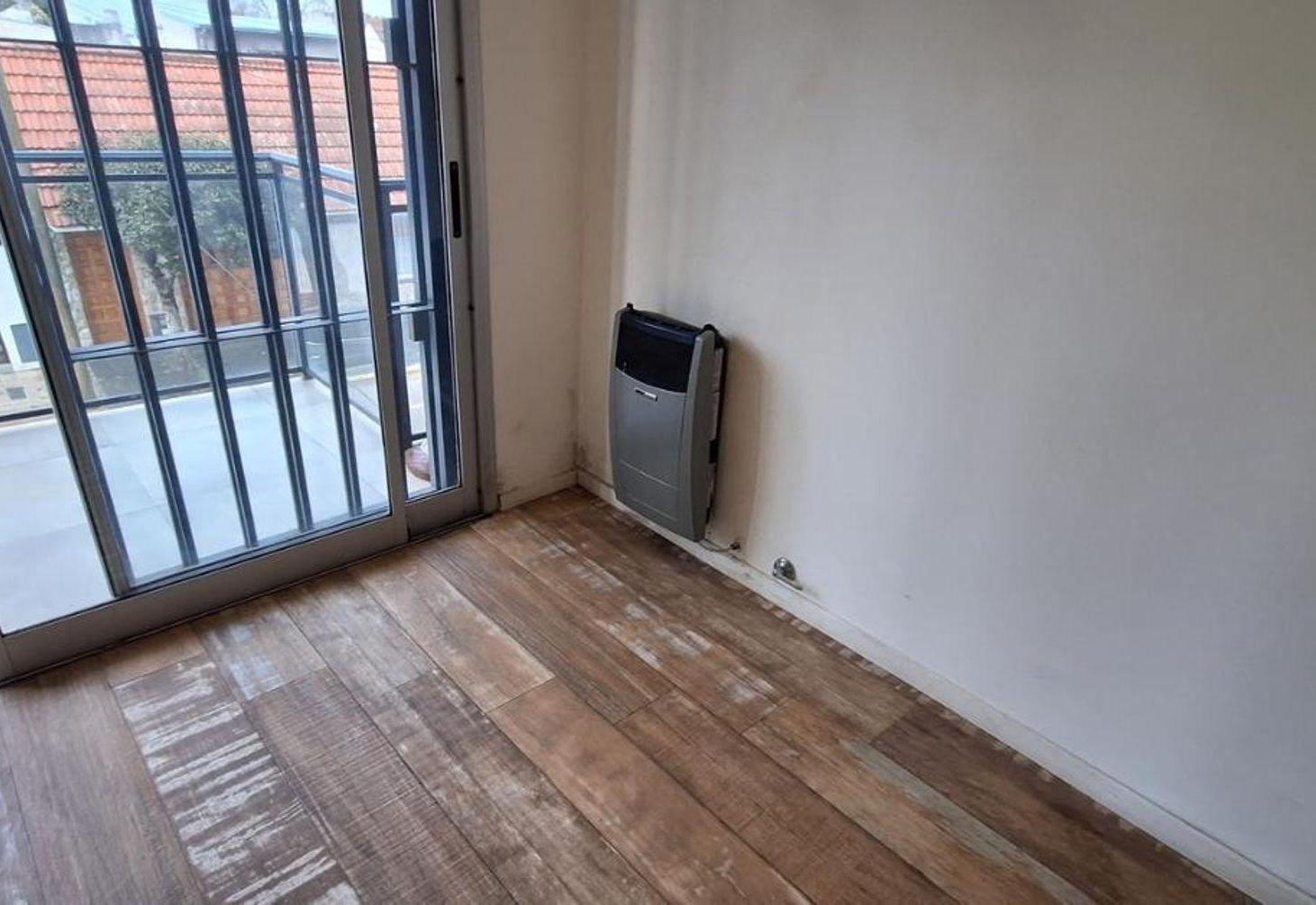 Foto de DEPARTAMENTO 2 AMBIENTES COCHERA QUILMES, imagen 3