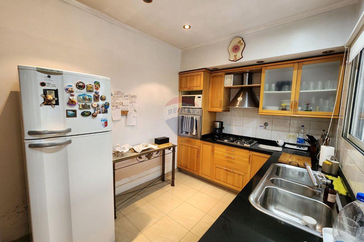Foto de Venta Casa 6 ambientes c/ Parque en Bernal Centro, imagen 3