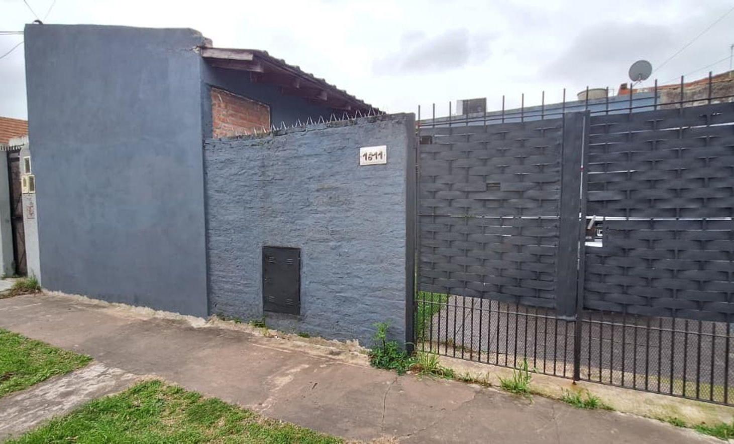Foto de VENTA CASA 3 AMB BERNAL, imagen 2