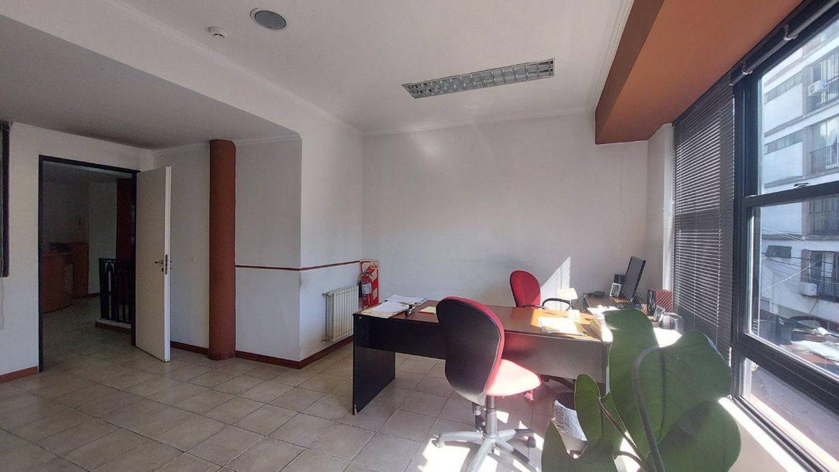 Foto de OFICINAS con DEPOSITOS VENTA CABA, imagen 5