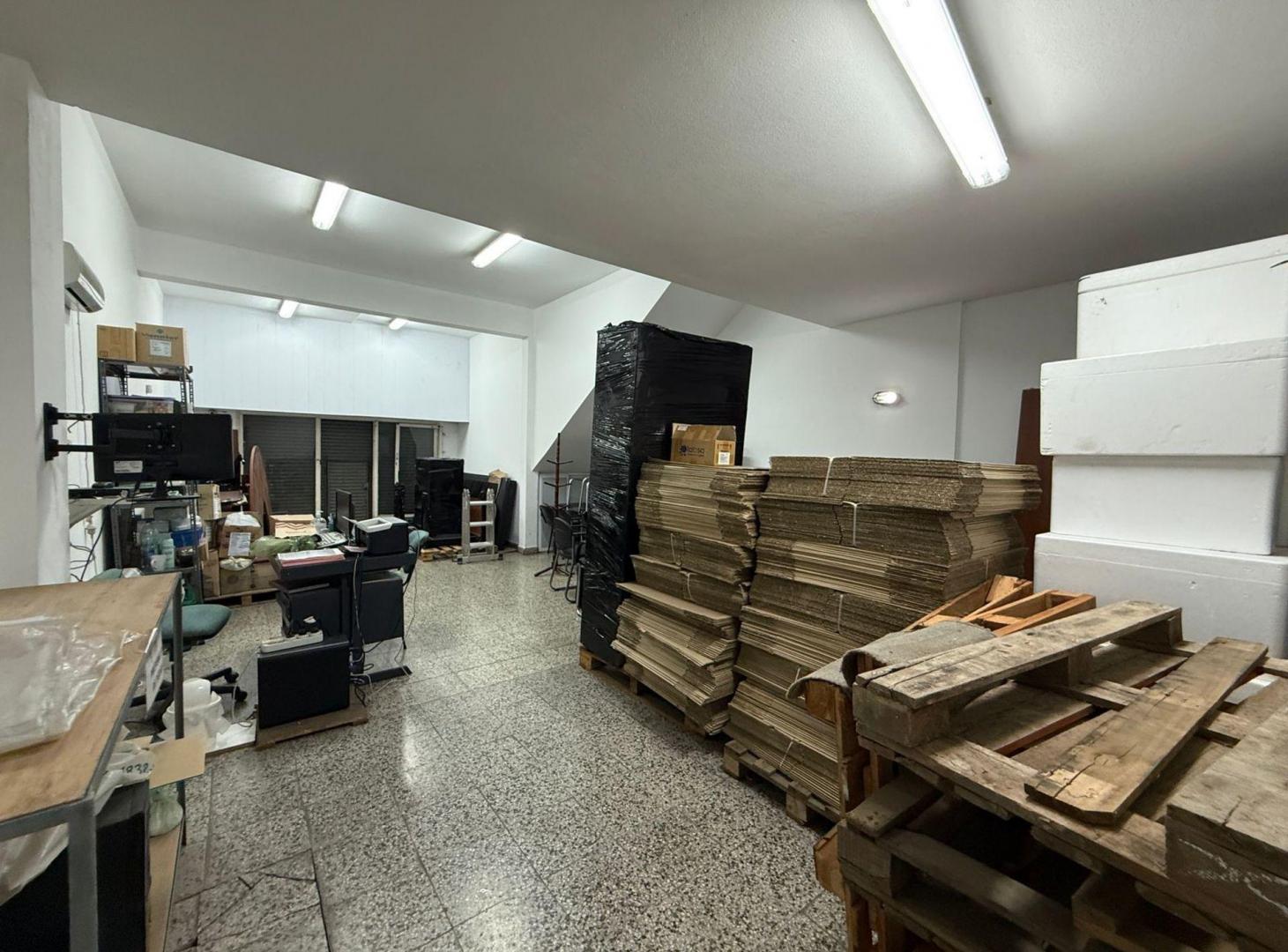 Foto de VENTA GALPÓN | 259,m2 | BERNAL, imagen 4