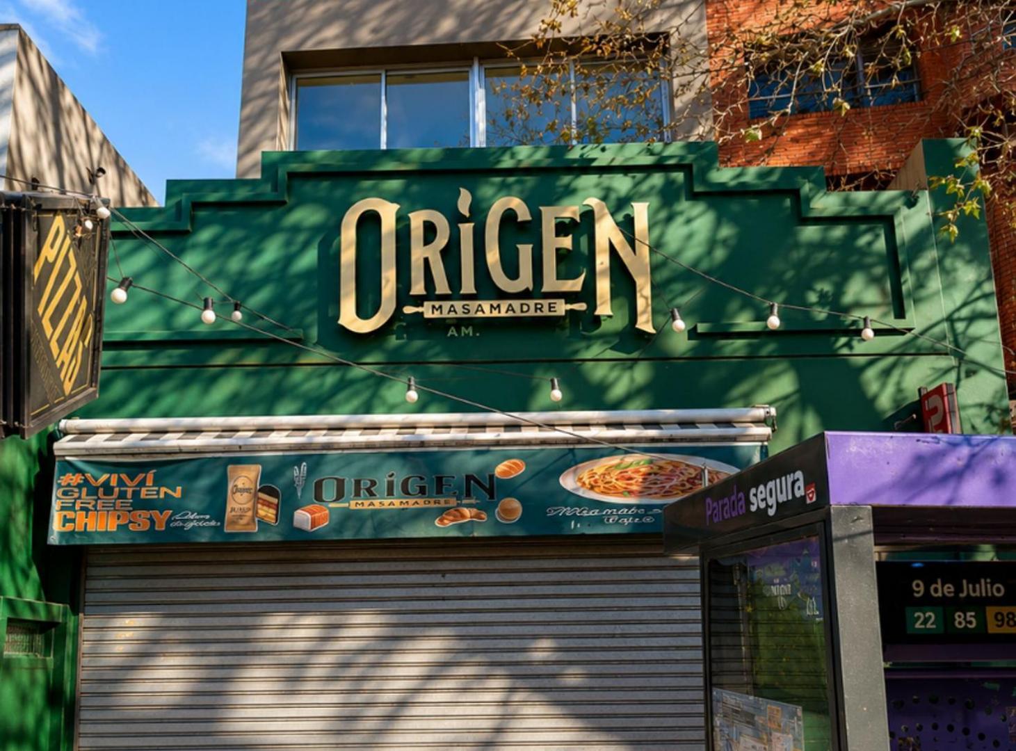 Foto de VENTA LOCAL COMERCIAL AV SAN MARTIN BERNAL CENTRO, imagen 2