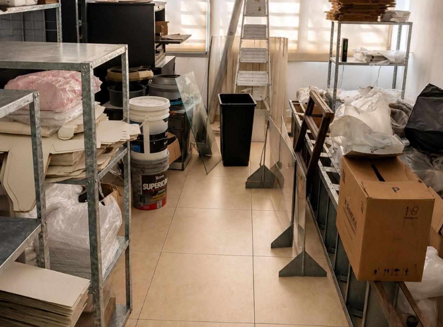 Foto de ALQUILER LOCAL COMERCIAL AV SAN MARTIN BERNAL, imagen 5