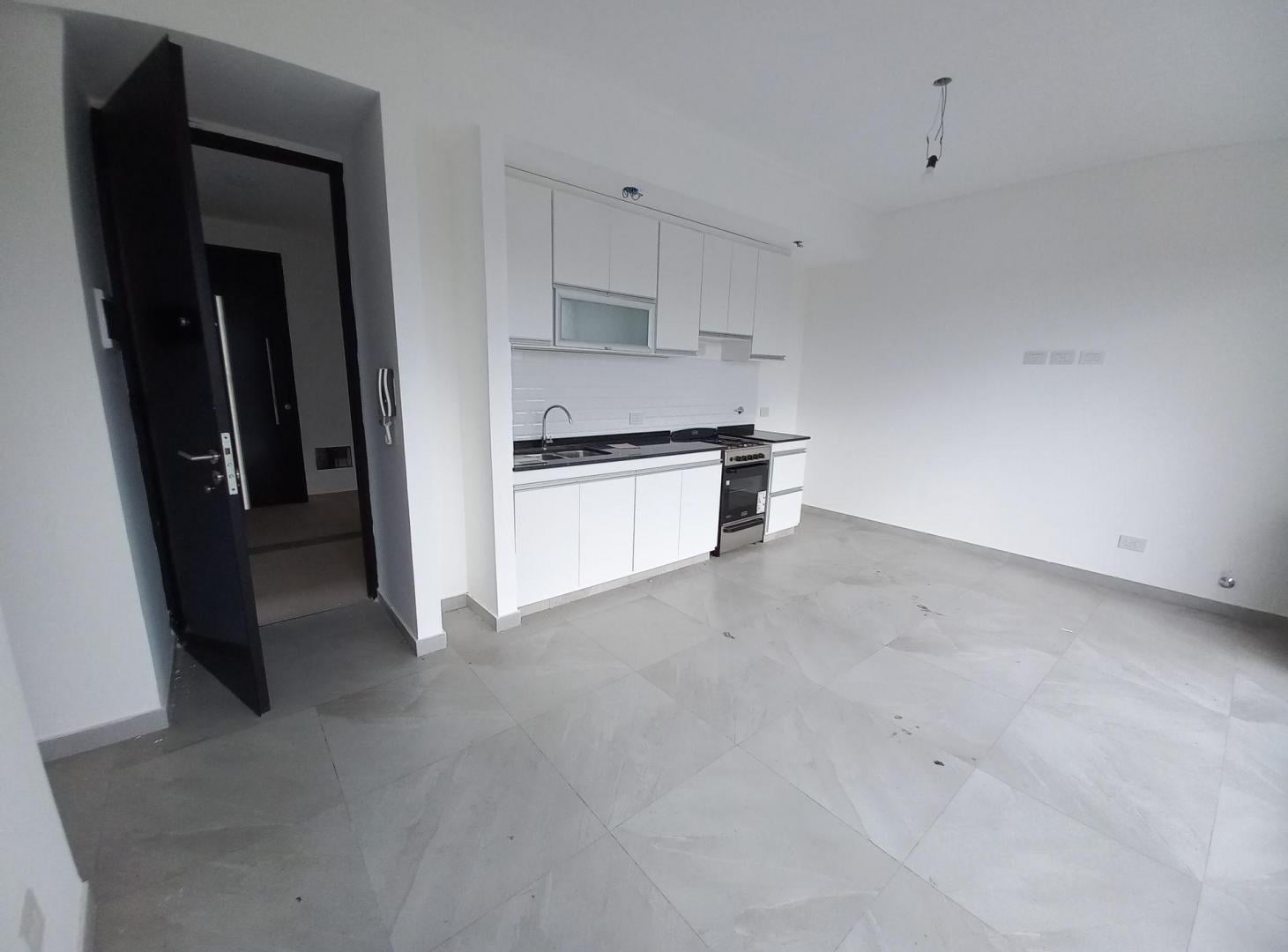Foto de Alquiler 2 amb. bernal piso 2 con cochera, imagen 4