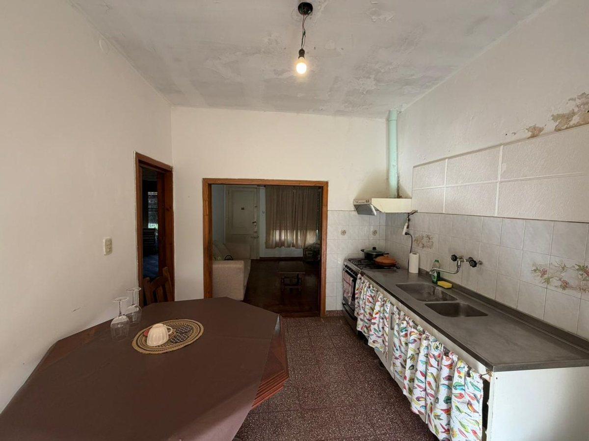 Foto de VENTA CASA 3 AMBIENTES EN BERAZATEGUI, imagen 4