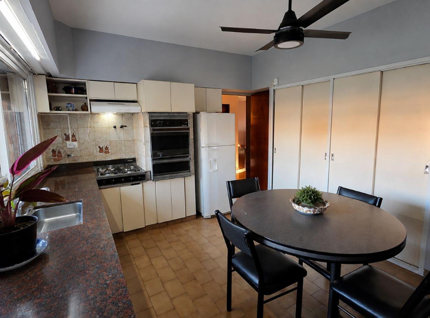 Foto de VENTA CASA 5AMB QUINCHO PARQUE PILETA, imagen 5