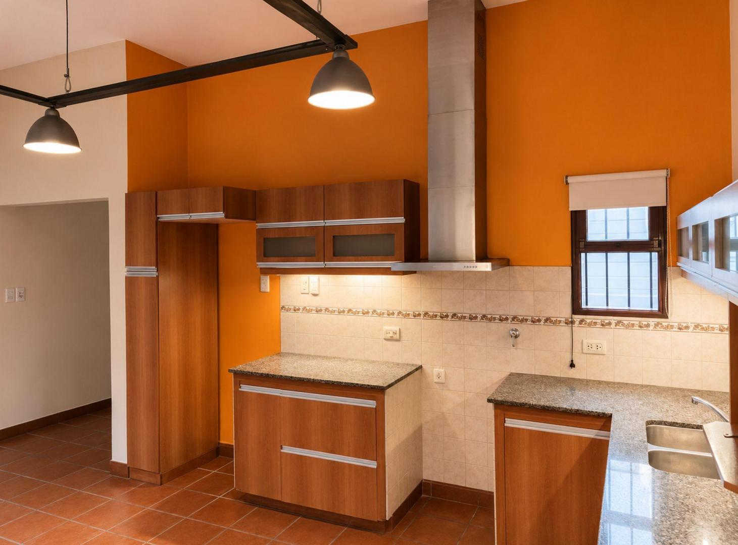 Foto de VENTA CASA 4 AMBIENTES CON GARAGE EN QUILMES, imagen 3