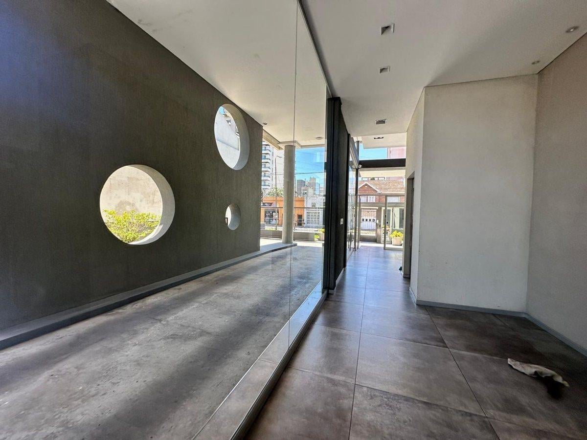 Foto de VENTA DPTO 3 AMBIENTES BALCON Y COCHERA QUILMES, imagen 3