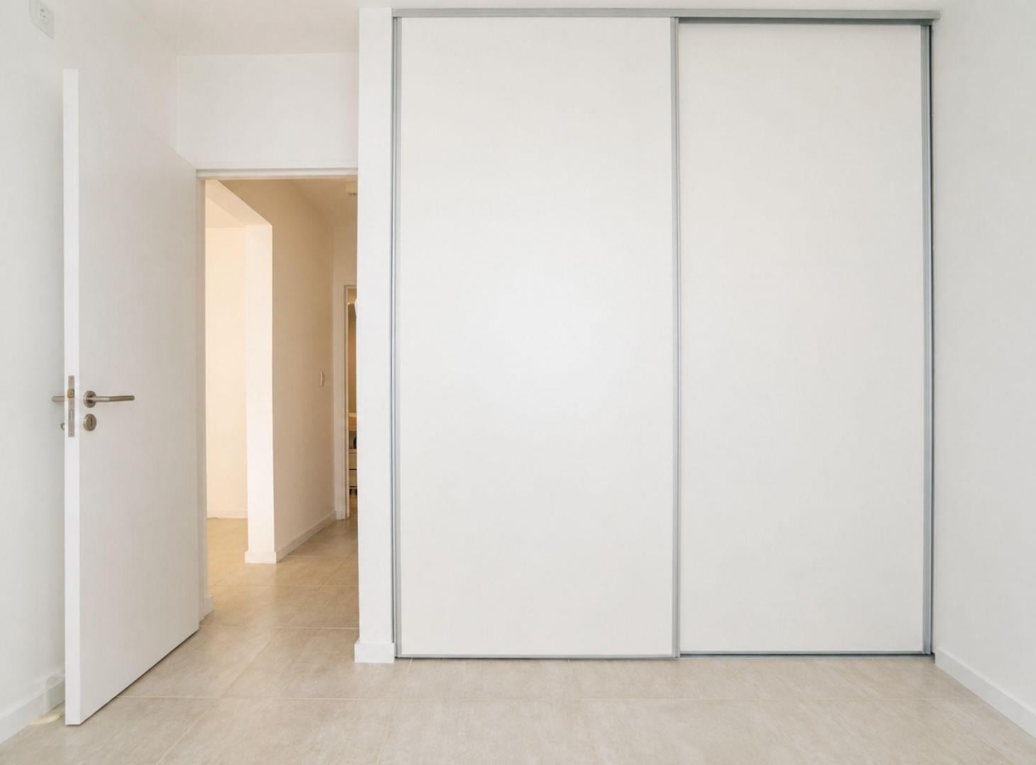 Foto de Departamento 3 Ambientes en Venta en Bernal, imagen 4