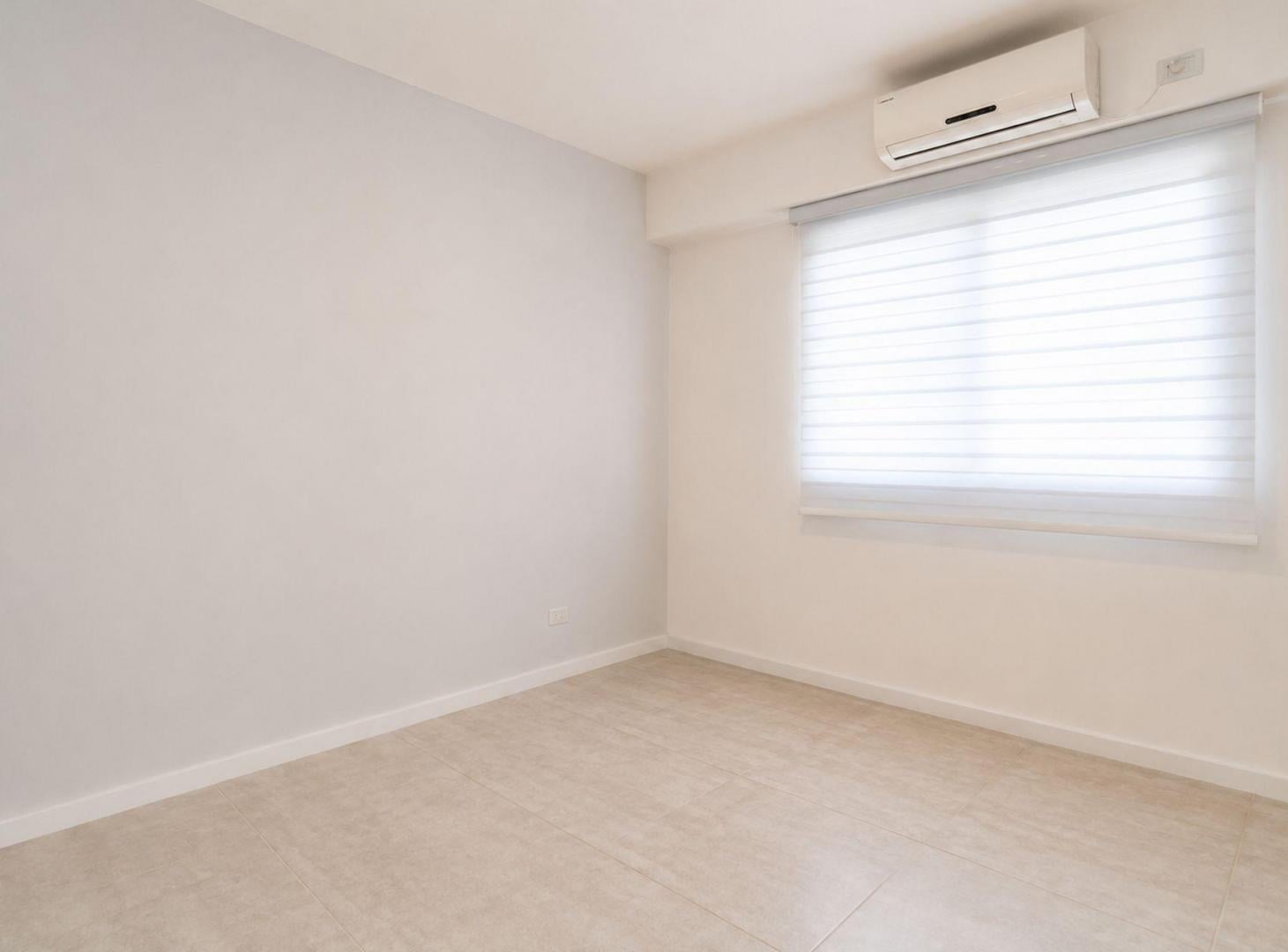 Foto de Departamento 3 Ambientes en Venta en Bernal, imagen 5