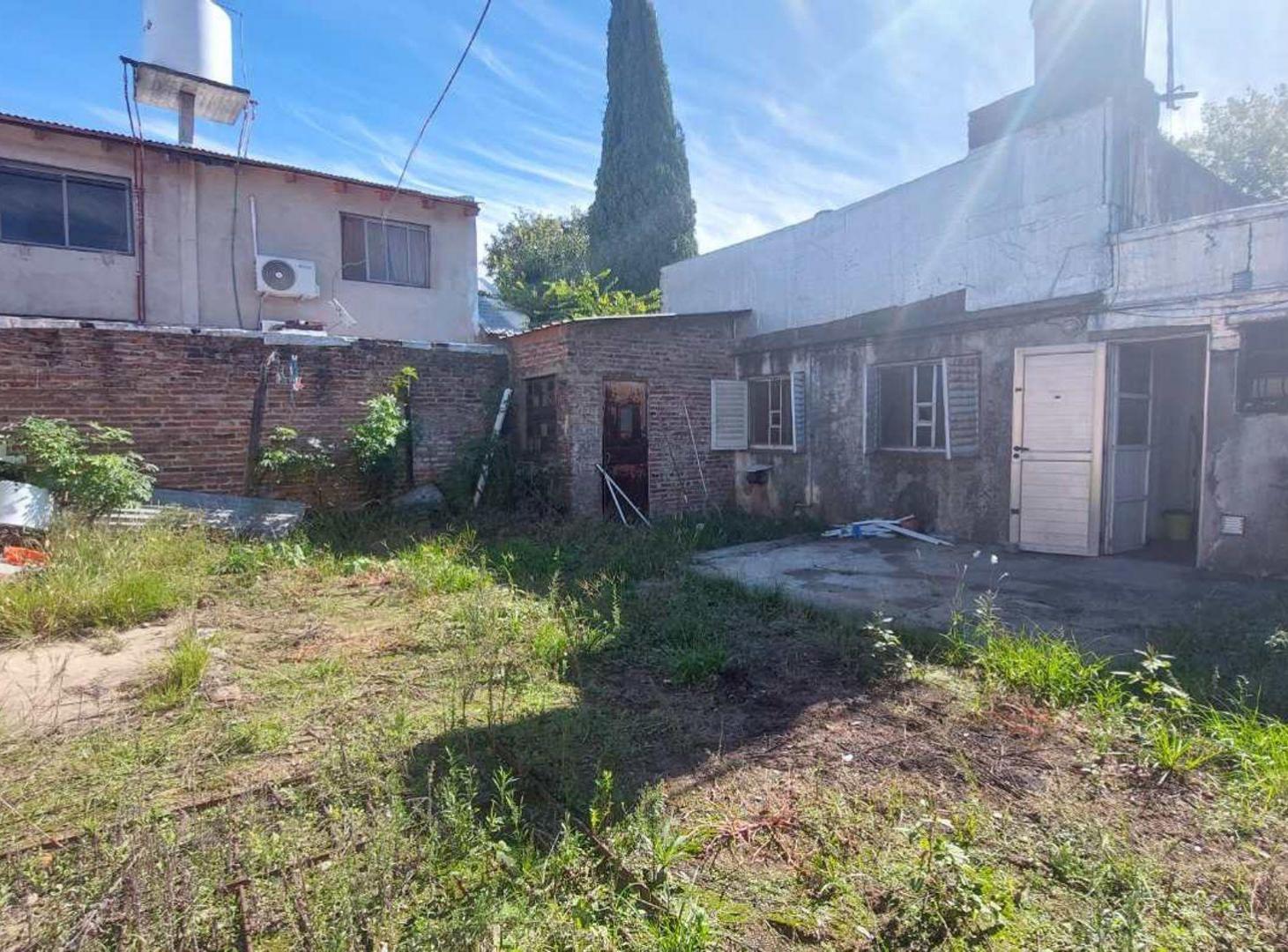 Foto de Casa en Venta 2 ambientes Quilmes oeste a reciclar, imagen 4