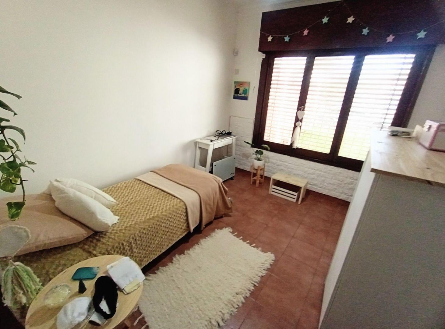 Foto de VENTA CASA 3 AMB CON PATIO BERNAL OESTE, imagen 5