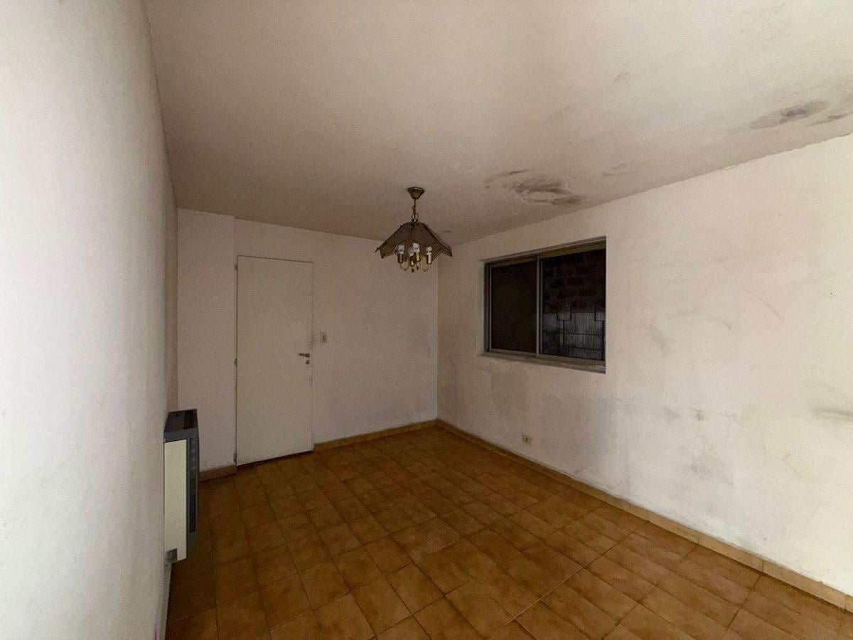 Foto de VENTA CASA 3 AMBIENTES EN BERNAL OESTE, imagen 4