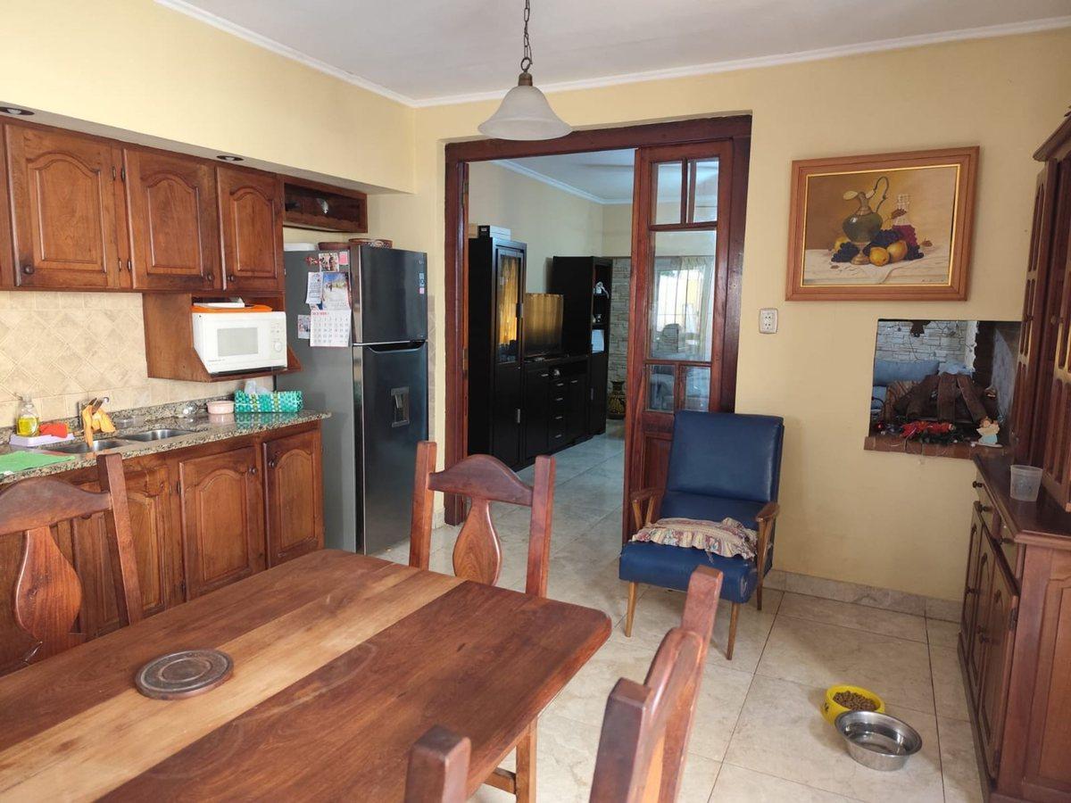 Foto de CASA 4 AMBIENTES EN VENTA – BERNAL ESTE APTO CRED, imagen 2