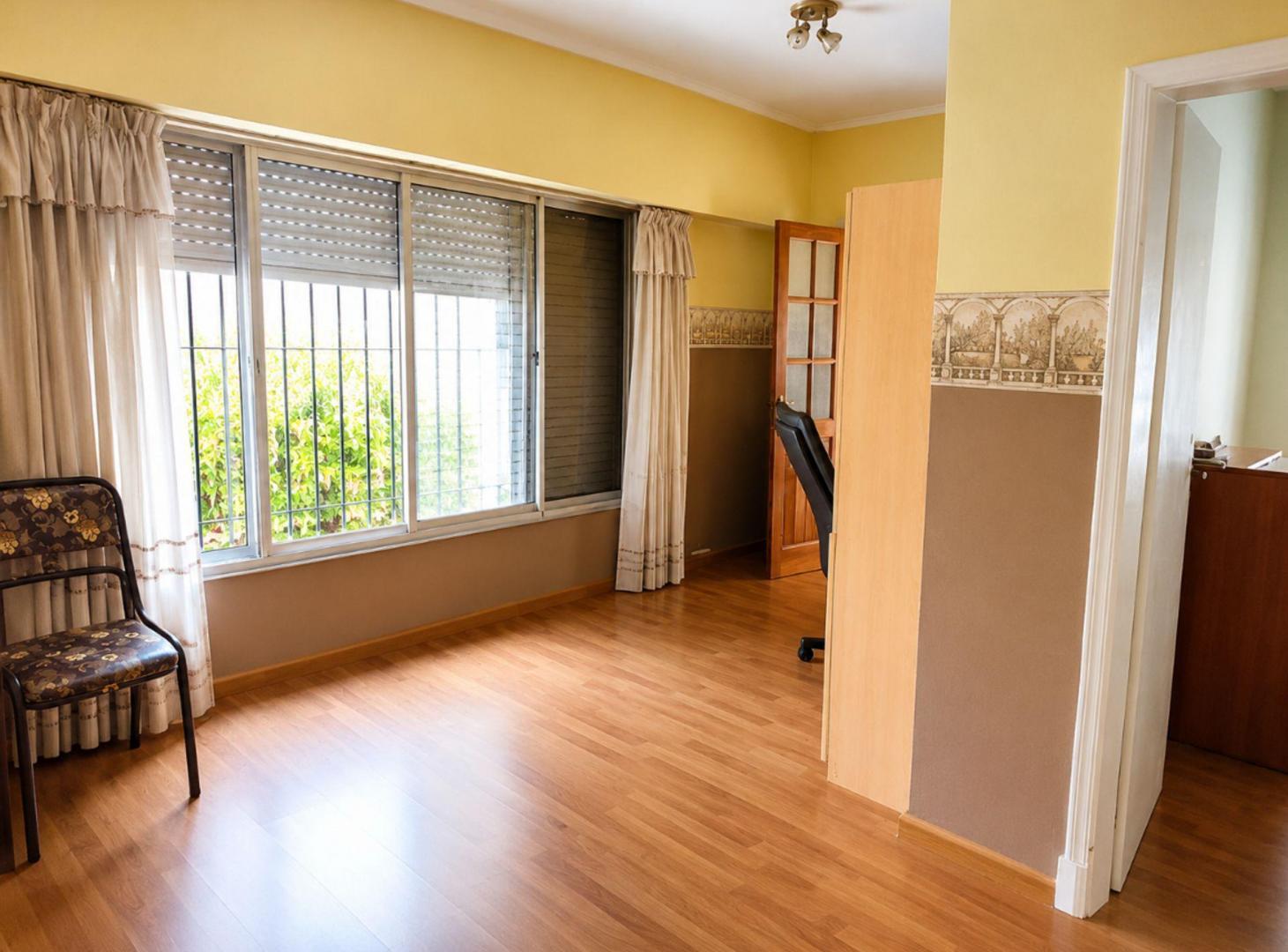 Foto de CASA 4 AMBIENTES EN VENTA – BERNAL ESTE APTO CRED, imagen 3