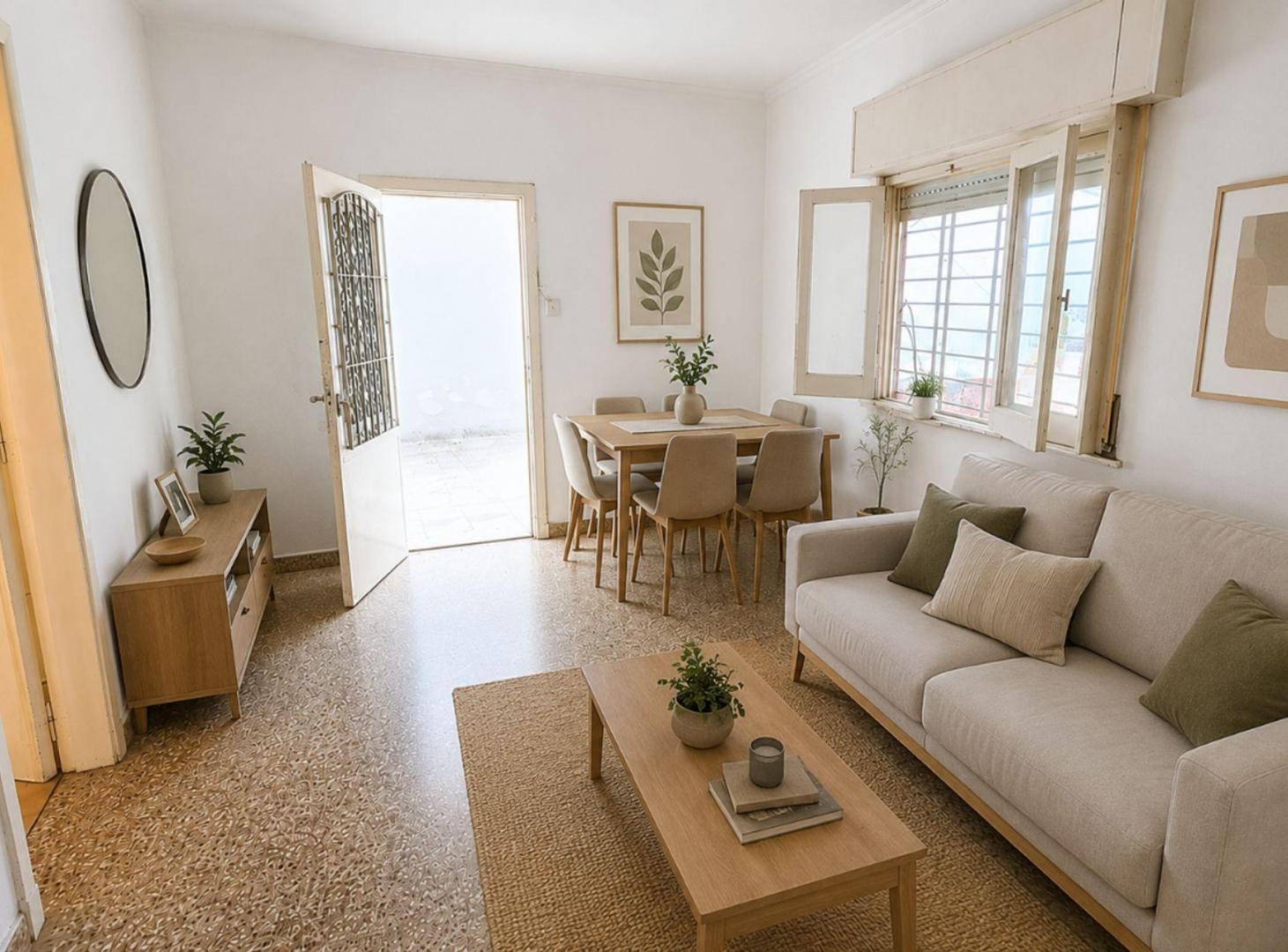 Foto de VENTA CASA 3 AMBIENTES COCHERA BERNAL CON TERRAZA, imagen 1