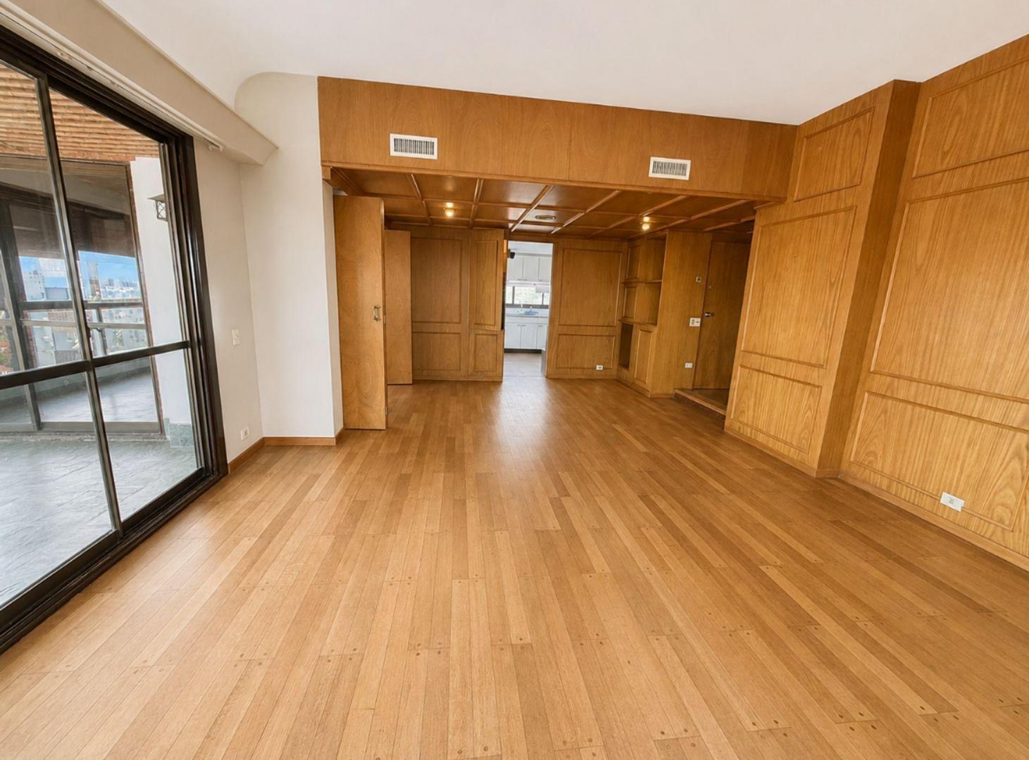 Foto de VENTA PISO CATEGORIA 190.m COCHERA QUILMES CENTRO, imagen 2