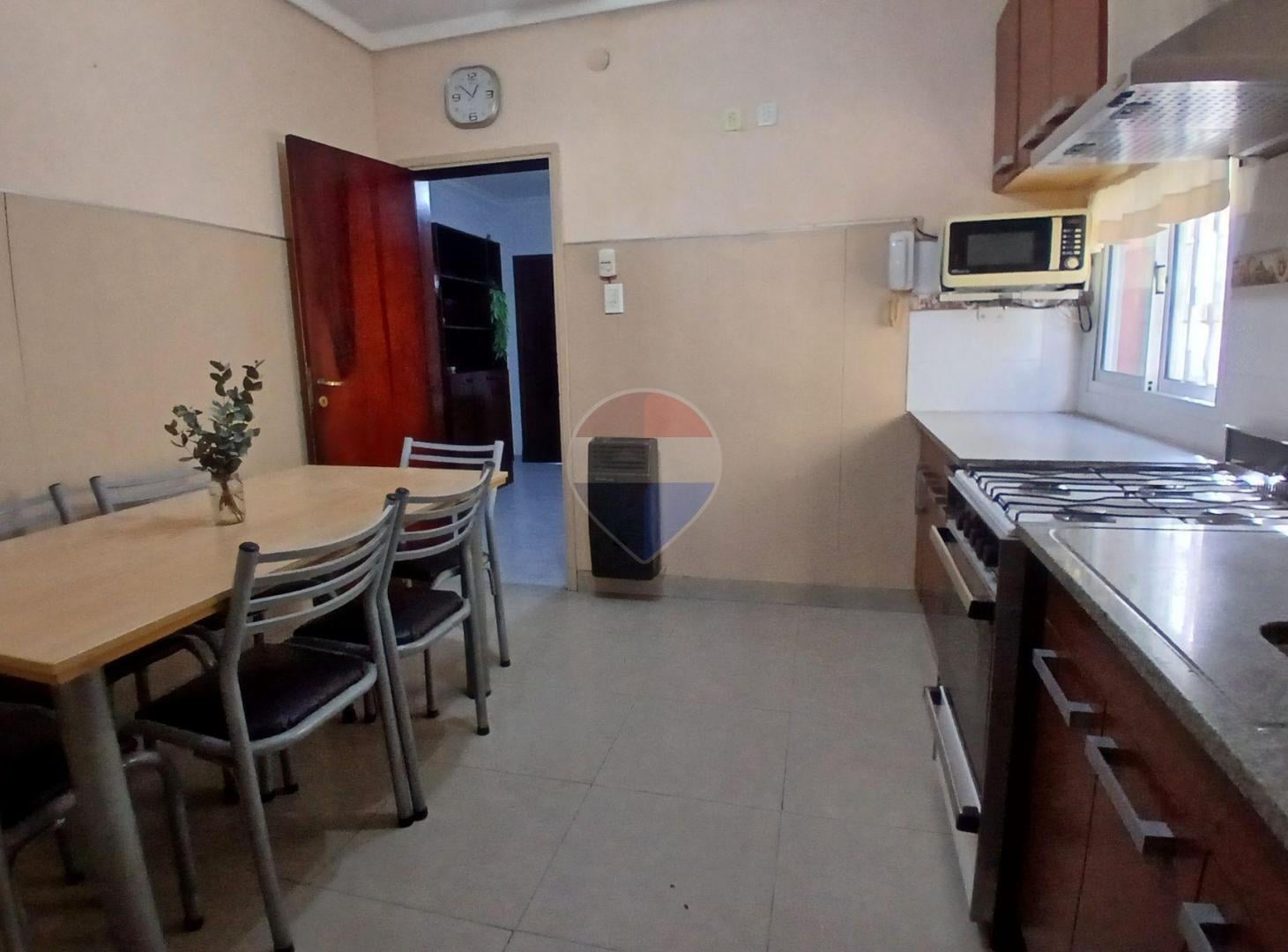 Foto de PH 3 ambientes con patio y parrilla Bernal Oeste, imagen 5