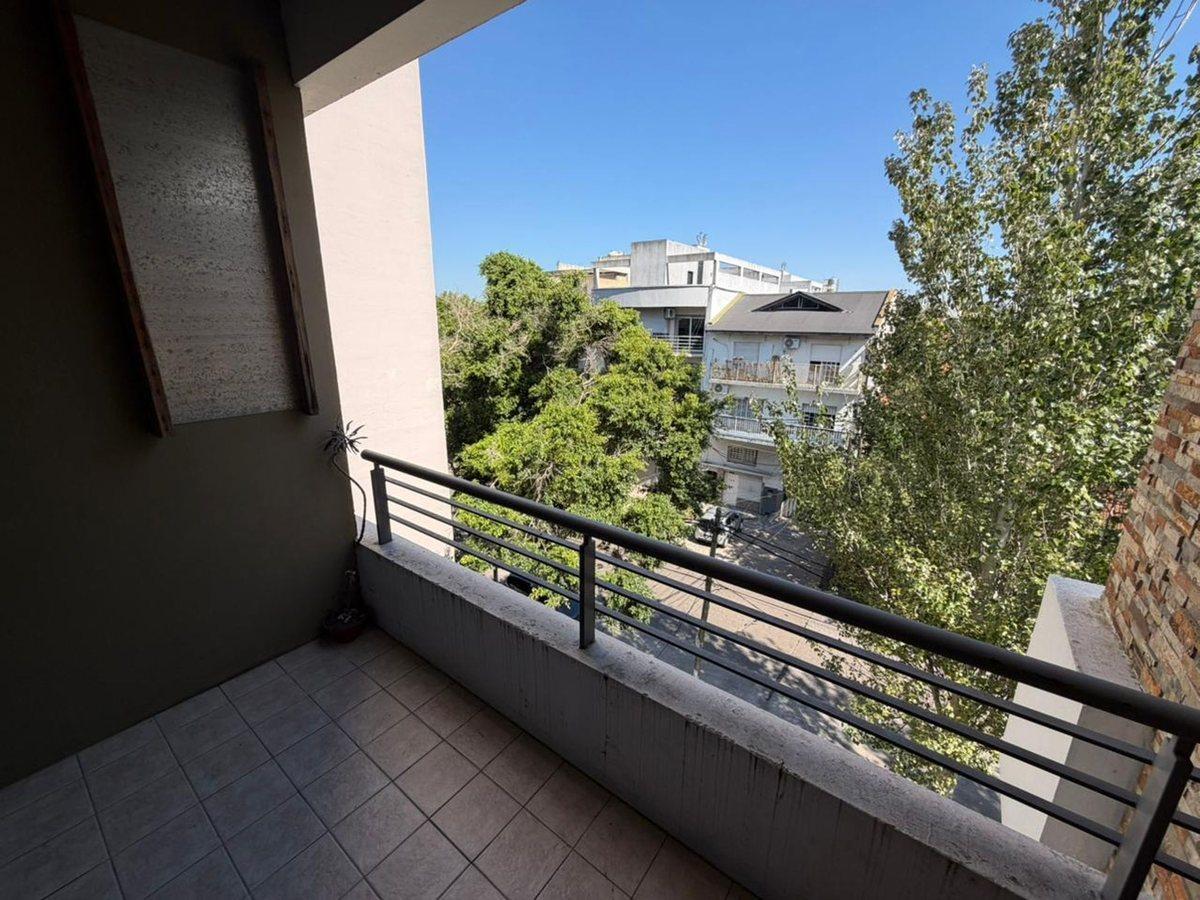 Foto de VENTA DEPTO 3 AMB. CON COCHERA Y BAULERA EN BERNAL, imagen 1