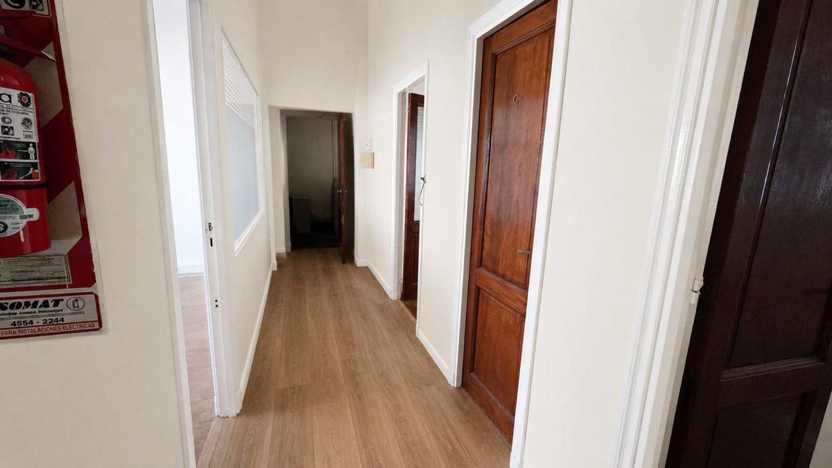 Foto de VENTA DPTO 5AMB DPTO DIAG NORTE CABA AMOBLADO, imagen 3
