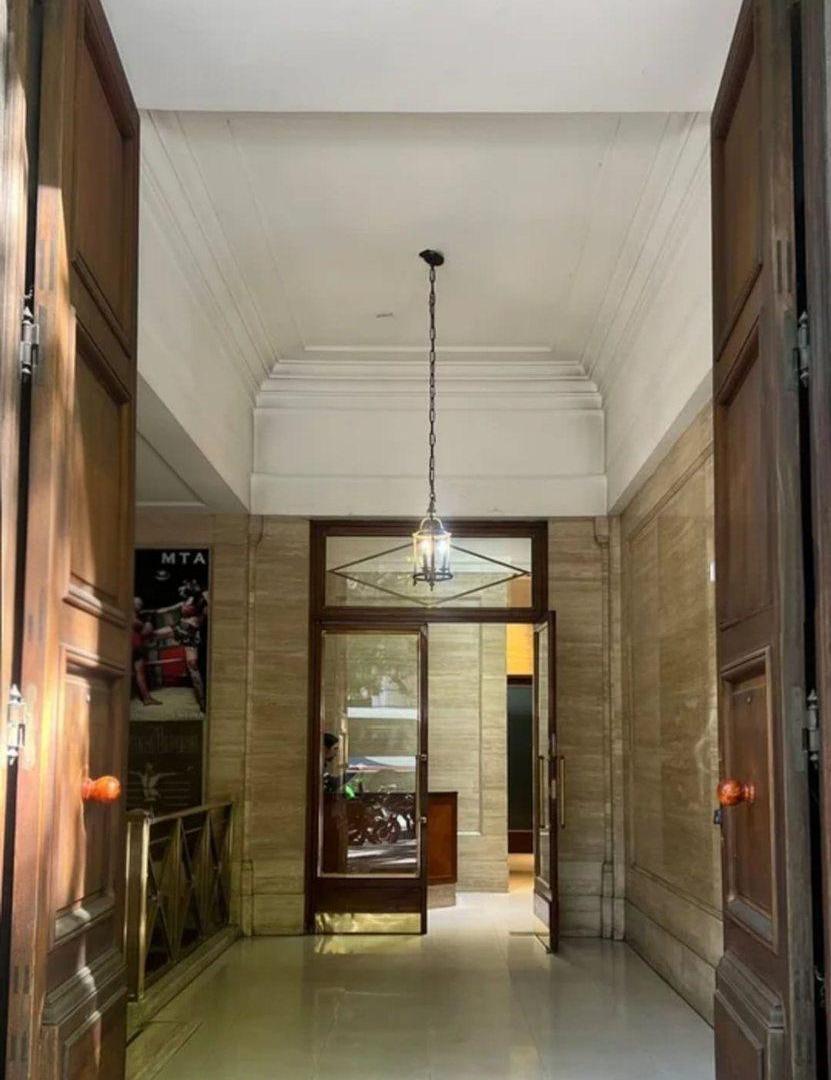 Foto de VENTA DPTO 5AMB DPTO DIAG NORTE CABA AMOBLADO, imagen 1