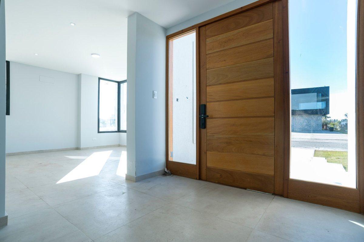 Foto de Casa en venta barrio Las Golondrinas Hudson, imagen 2