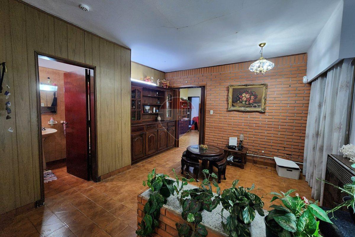 Foto de Venta Casa 4 amb c/Cochera, Parque y Parrilla, imagen 3