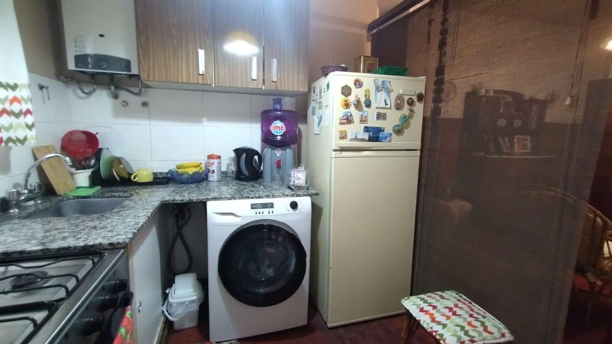 Foto de Venta casa 3 ambientes con jardín en Bernal, imagen 5