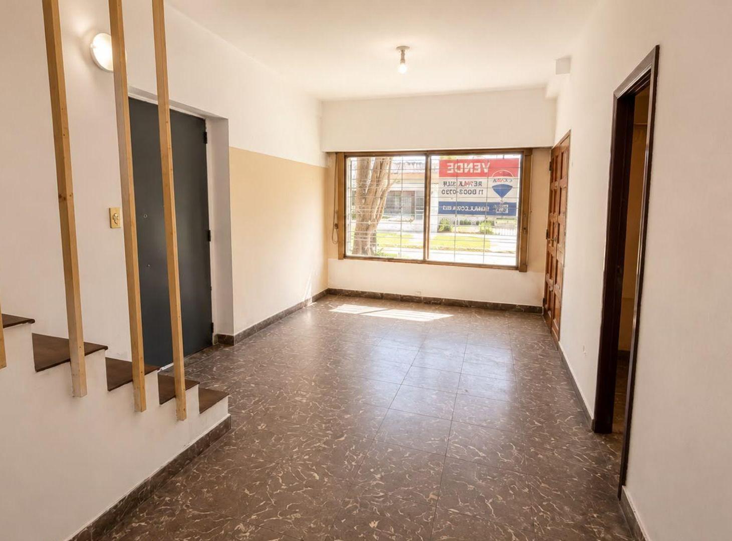 Foto de VENTA CASA 3 AMBIENTES, QUILMES OESTE., imagen 2