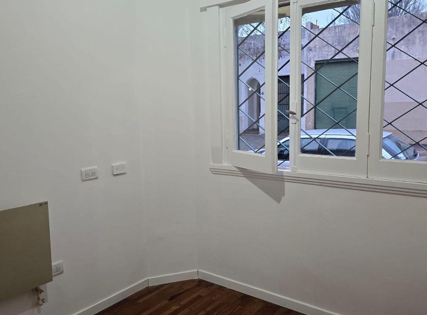 Foto de ALQUILER CASA 3 AMBIENTES EN QUILMES, imagen 1