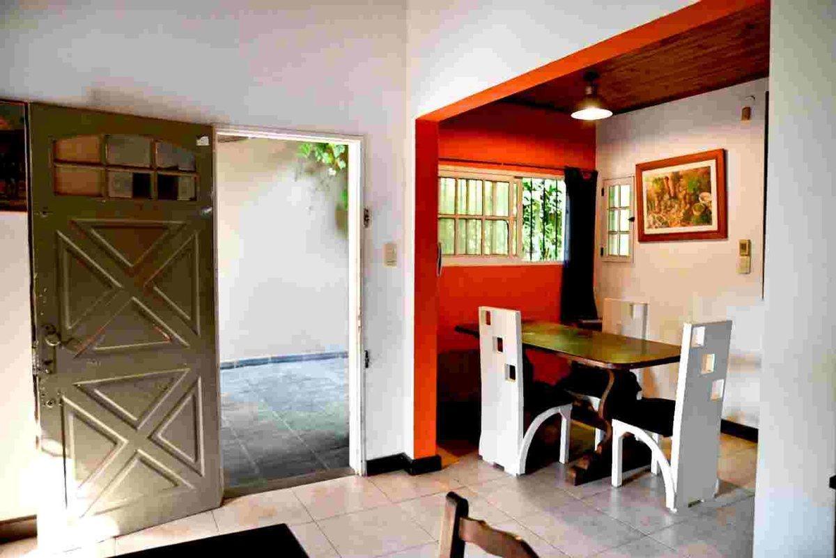 Foto de Casa 5 Ambientes con Garaje en Bernal en Venta, imagen 4