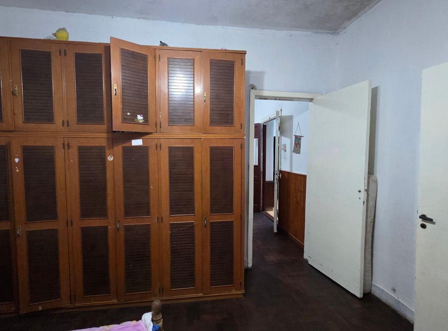 Foto de VENTA CASA 3AMB ENTRADA DE AUTO SARANDÍ, imagen 1