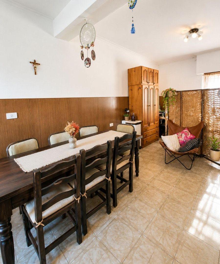 Foto de VENTA CASA 4 AMB CON PARQUE Y GARAGE EN BERNAL, imagen 1