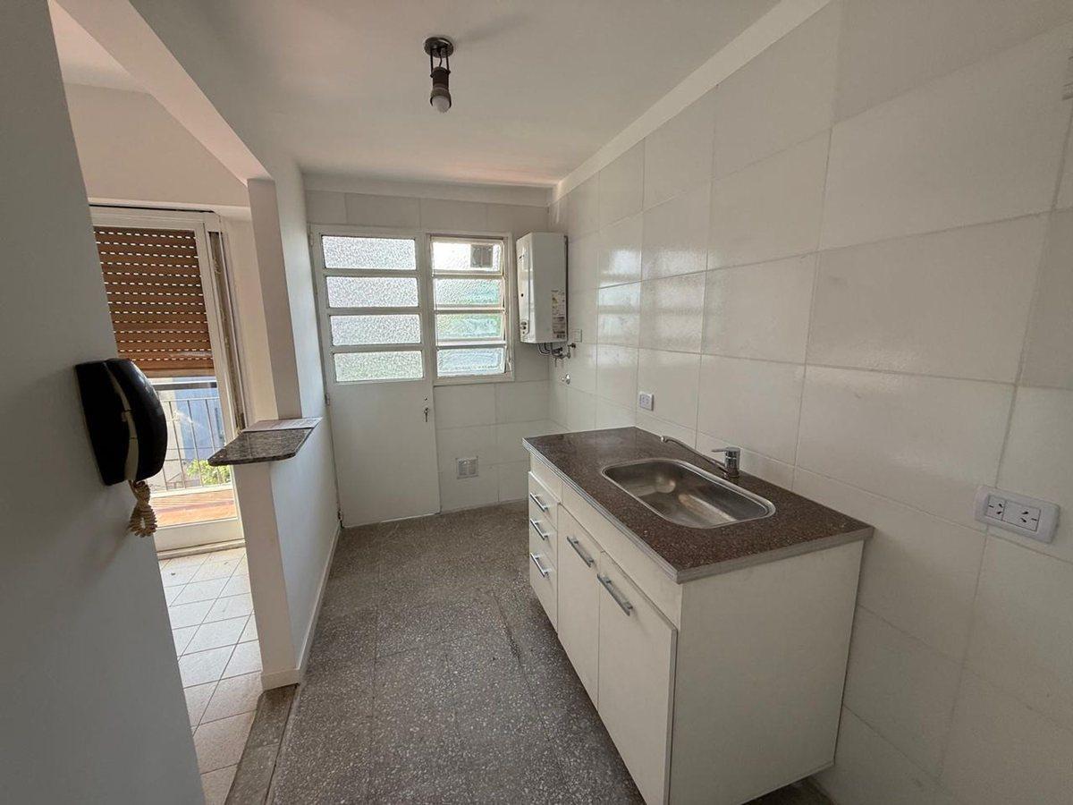 Foto de VENTA DEPARTAMENTO 3 AMBIENTES EN QUILMES CENTRO, imagen 1