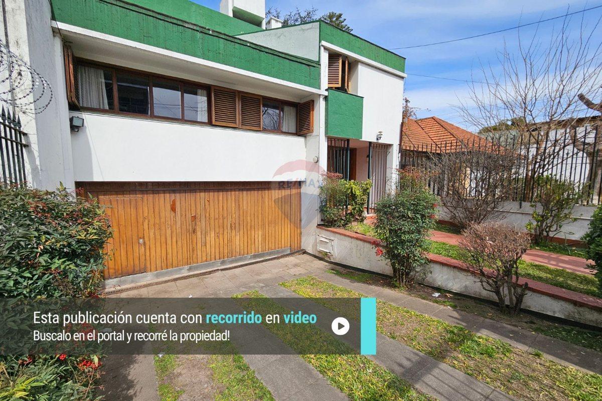 Foto de VENTA CASA DE 4 AMB. CON JARDÍN, QUINCHO Y PILETA, imagen 1