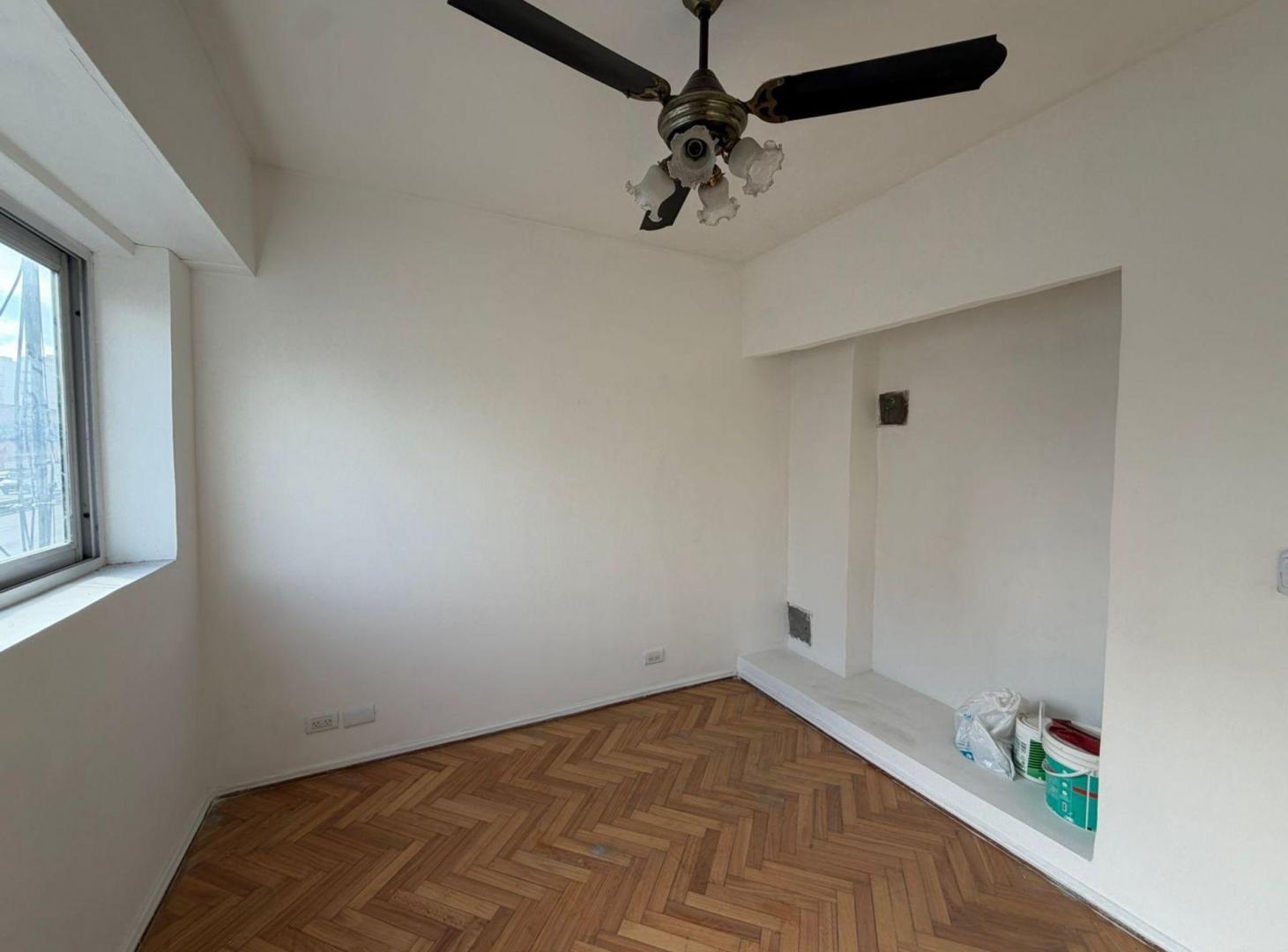 Foto de VENTA DEPARTAMENTO 2 AMBIENTES EN SAN TELMO, imagen 2