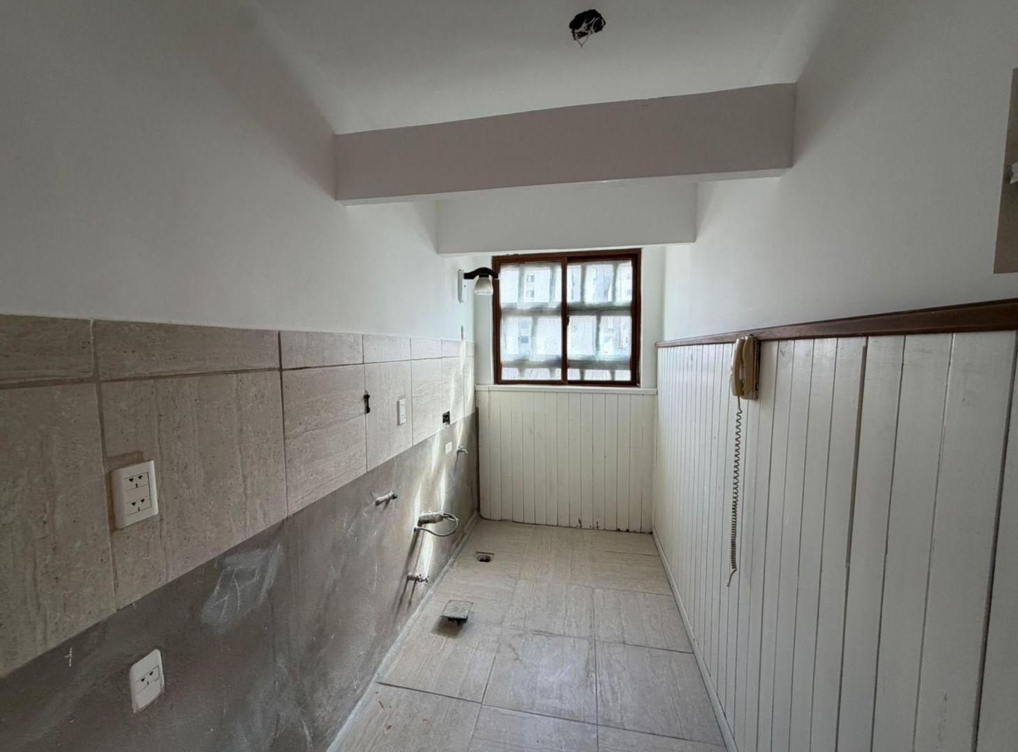 Foto de VENTA DEPARTAMENTO 2 AMBIENTES EN SAN TELMO, imagen 3