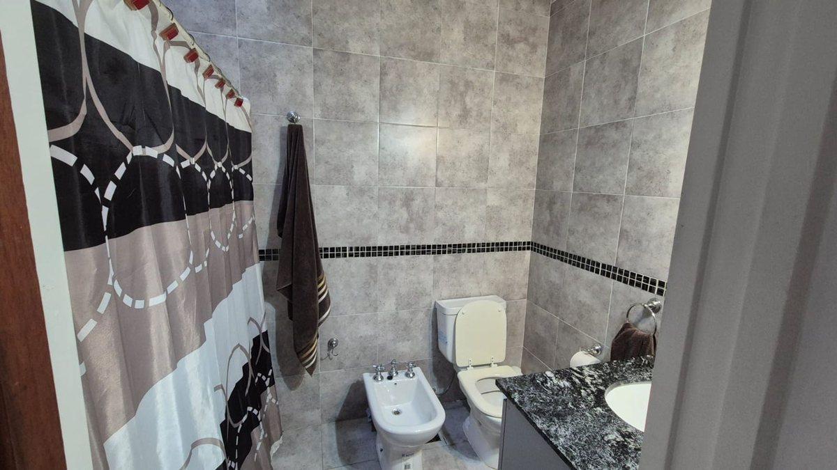 Foto de CASA PH DE 3 AMBIENTES EN QUILMES A LA VENTA, imagen 5