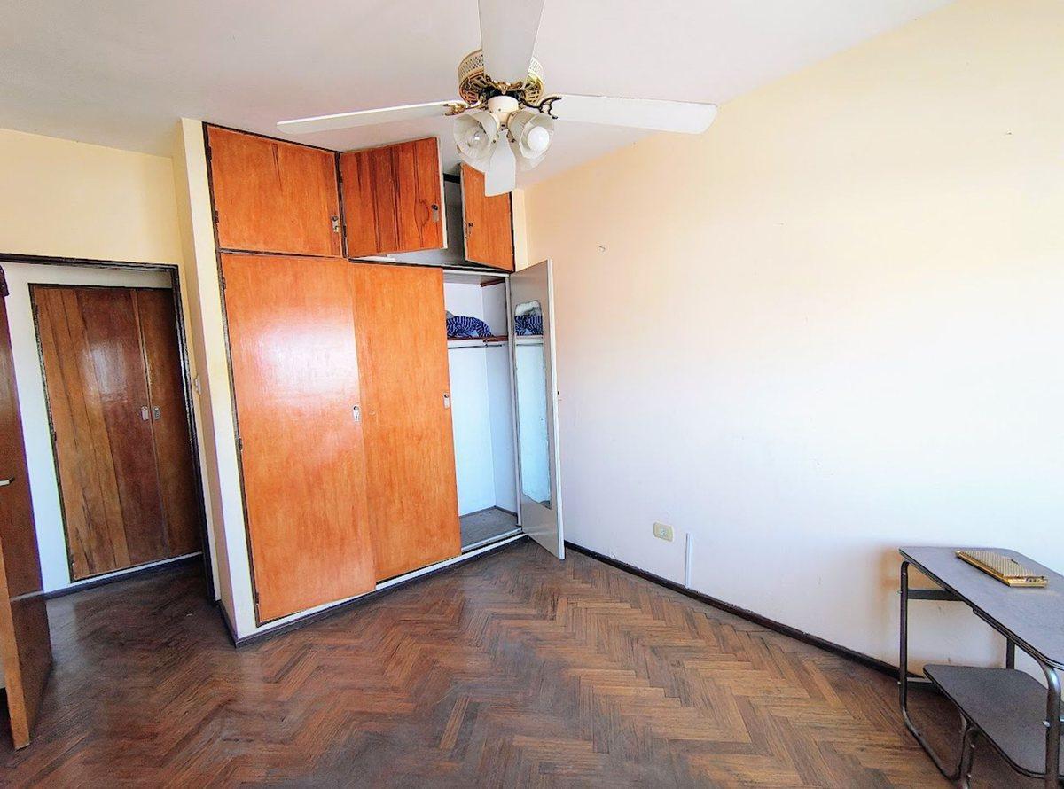 Foto de VENTA DEPARTAMENTO 3 AMB. C-DEP. BALCÓN AVELLANEDA, imagen 2