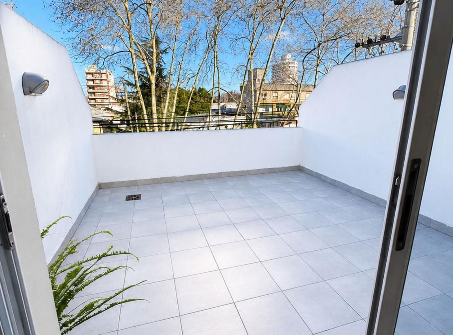 Foto de ALQUILER MONOAMBIENTE CON BALCON TERRAZA EN VARELA, imagen 1