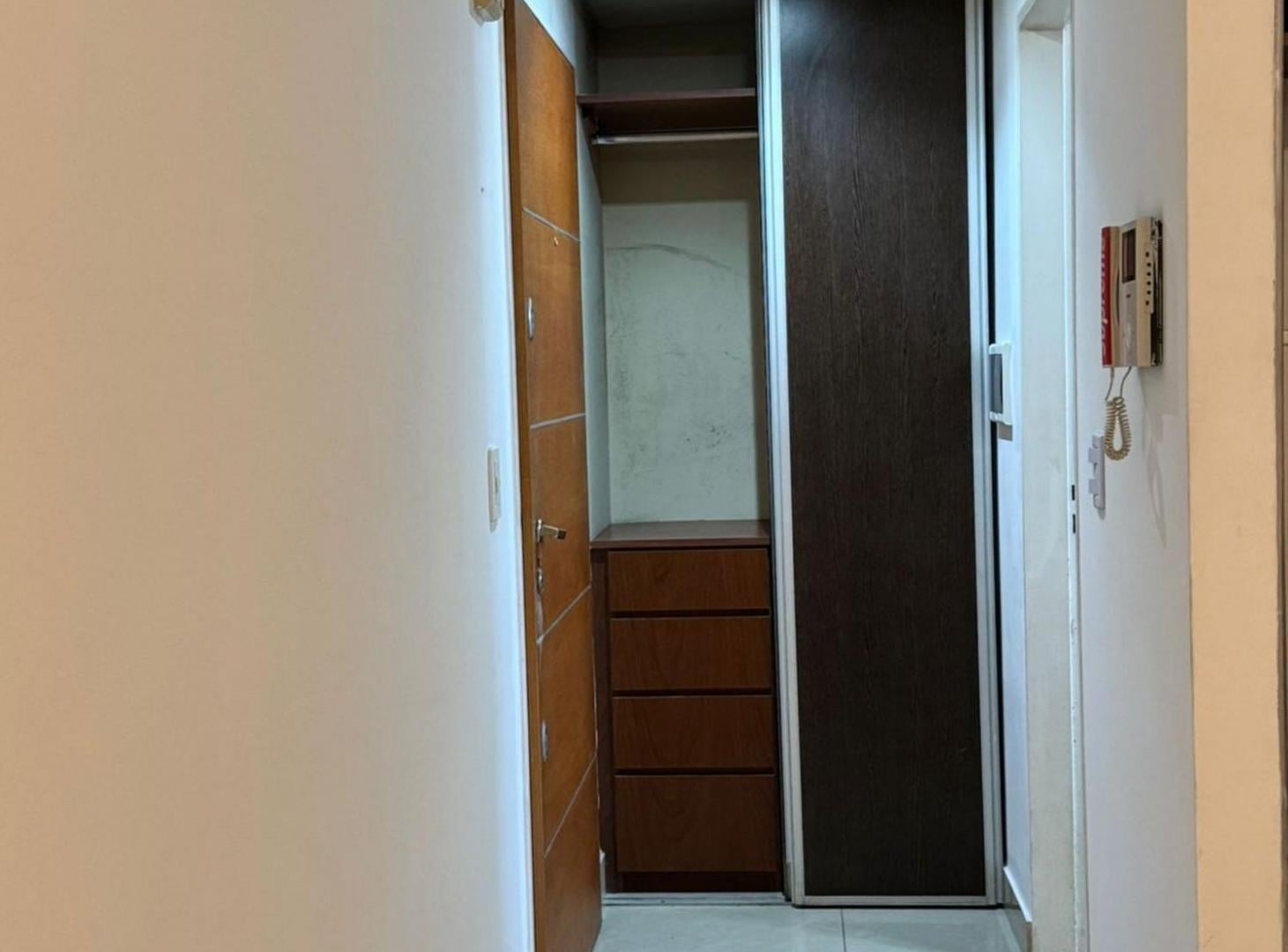 Foto de ALQUILER MONOAMBIENTE CON BALCON TERRAZA EN VARELA, imagen 2
