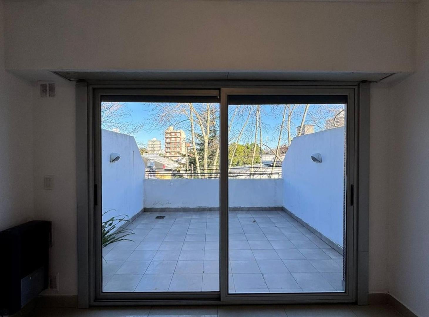 Foto de ALQUILER MONOAMBIENTE CON BALCON TERRAZA EN VARELA, imagen 5