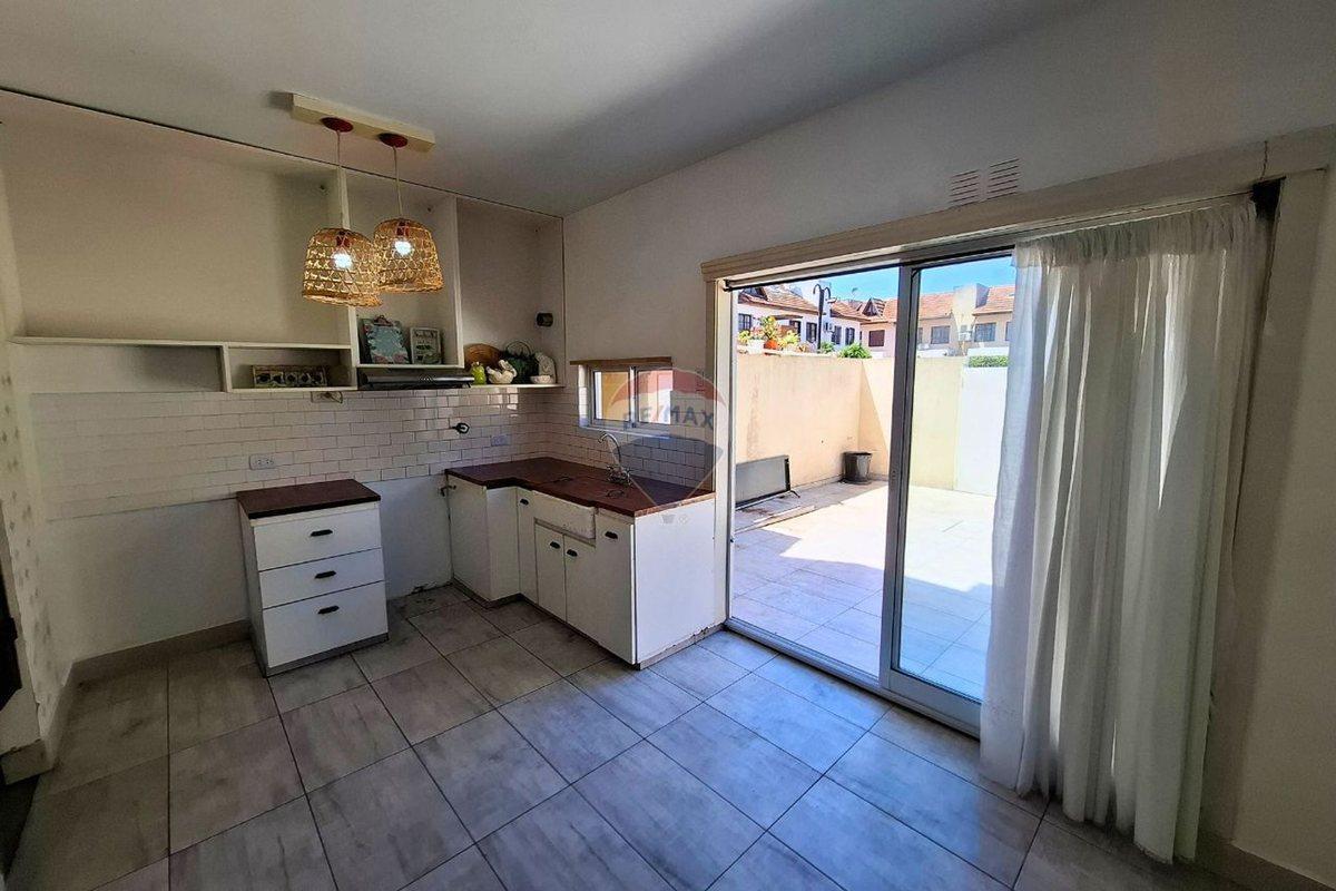 Foto de VENTA DUPLEX 3 AMB COMPLEJO CERRADO CON COCHERA, imagen 1