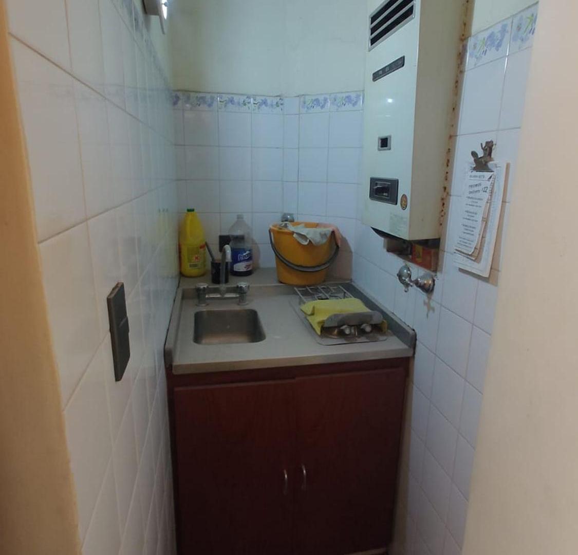 Foto de VENTA DEPTO 3 AMB TRIBUNALES, imagen 3