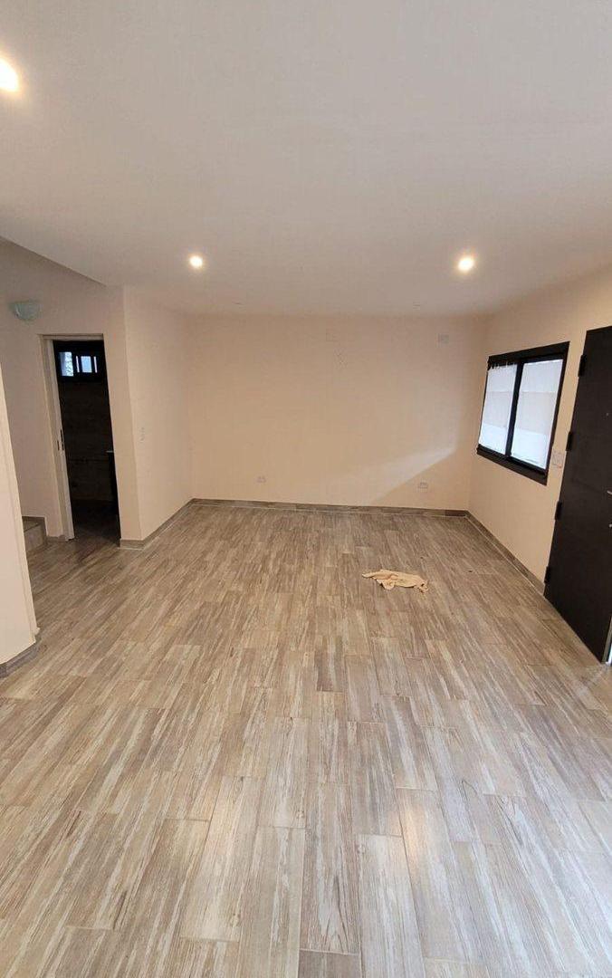 Foto de CASA 4 AMBIENTES CON COCHERA EN QUILMES EN VENTA, imagen 5
