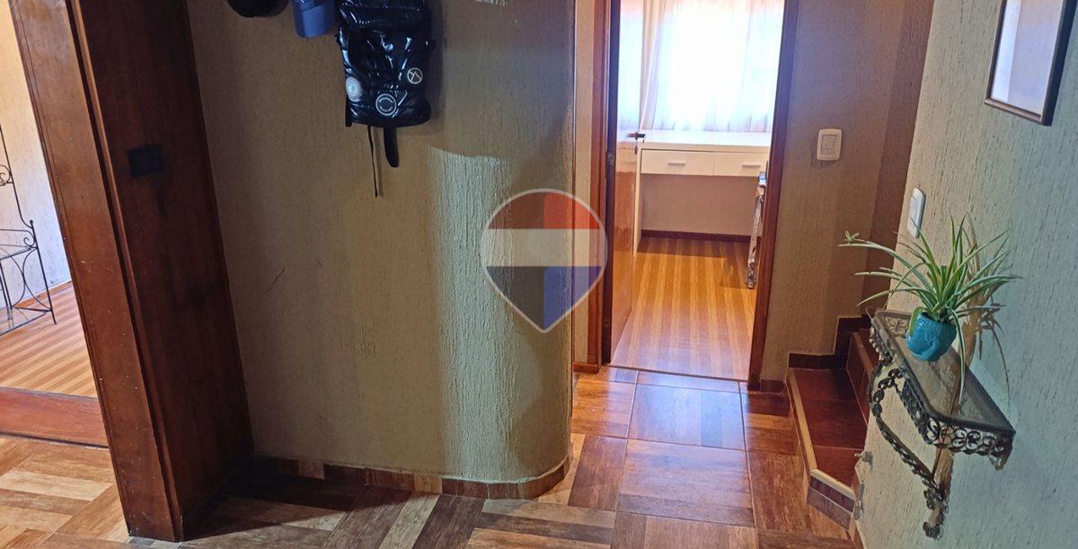 Foto de VENTA PH COCHERA PATIO TERRAZA BERNAL OPORTUNIDAD, imagen 2
